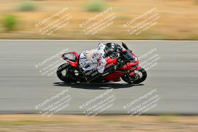media/May-31-2025-Classic Track Day (Sat) [[da23ab3028]]/Group C/Session 4 (Turns 4 and 6)/
